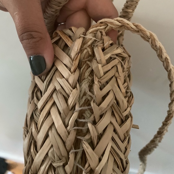 Billabong “Had Me at Hello” Straw Bag - Picture 2 of 2